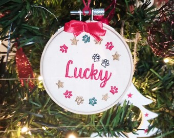 Personalized Christmas ball with dog or cat name, embroidered Christmas ball for pets to hang on the tree
