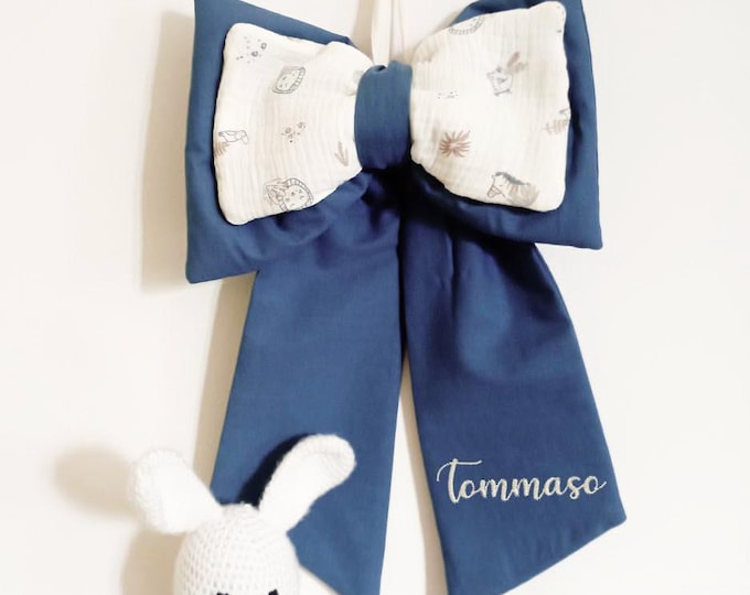 Blue or light blue cotton birth bow for baby boy, personalized with embroidered name