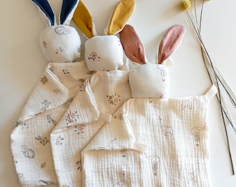 Customizable patterned cotton muslin dou-dou for newborns