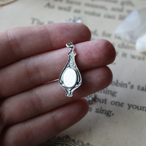 Moonstone Necklace image 6