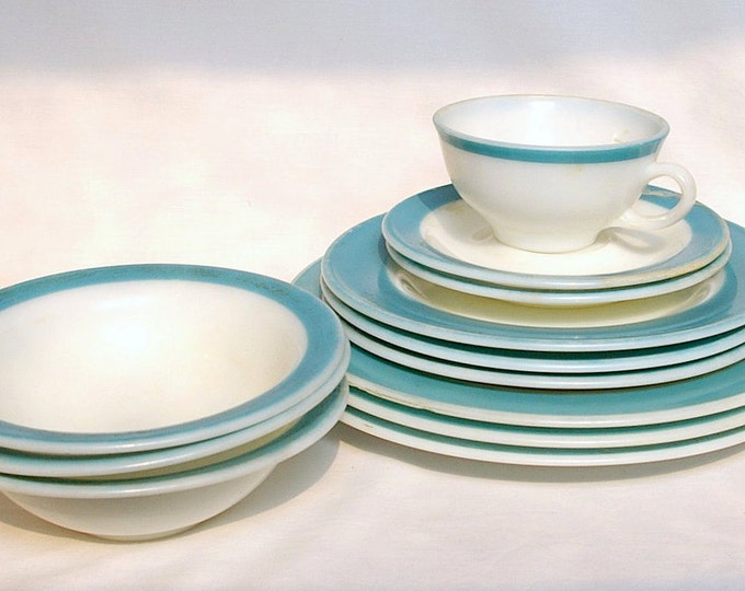 Pyrex Dinnerware Set Weathered Etsy