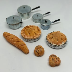 Vintage Doll House Pans and Baked Goods