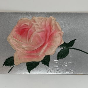Cartão postal rosa em relevo antigo