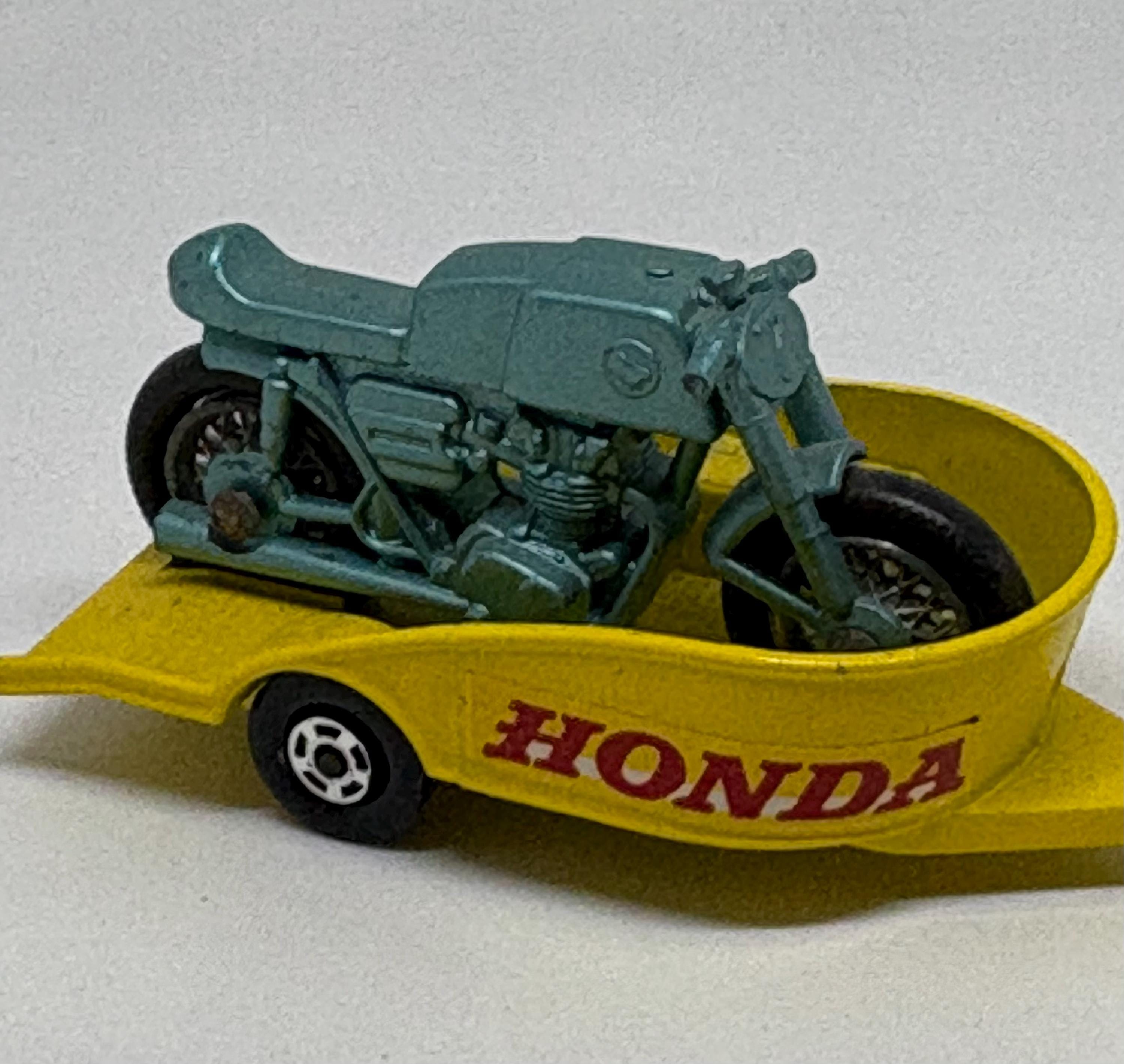 に*ん様 ミニカー マッチボックス 72 ジ―プ ＆ 38 ホンダ バイク トレ Vintage Matchbox #38 Honda Motorcycle and Trailer - Etsy