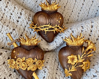 Tre Sacri Cuori della Sacra Famiglia in legno, 4 colori, da appendere alla parete