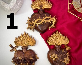 Sagrados Corazones de la Sagrada Familia de Madera, Tallados en Madera de Fresno