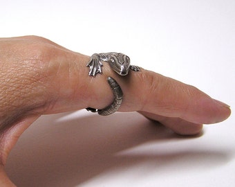 Komodo Dragon Ring in Sterling Silver .925, dragon body wrap around finger