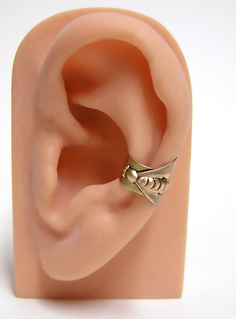 FIRE FLY Ear Cuff image 1