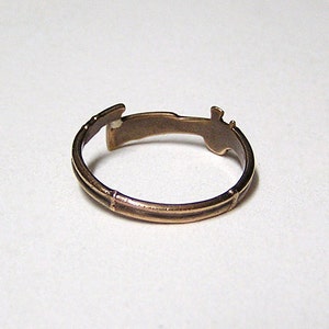 SHOT GUN, Attractive little ring wraps around your finger br image 4