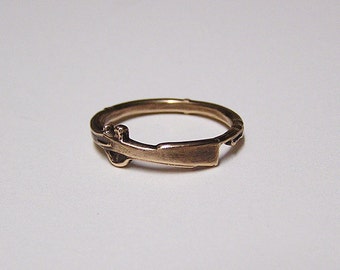 SHOT GUN, Attractive little ring wraps around your finger (br)