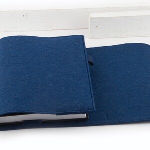 Personalized calendar sleeve A5 felt navy leather image 5