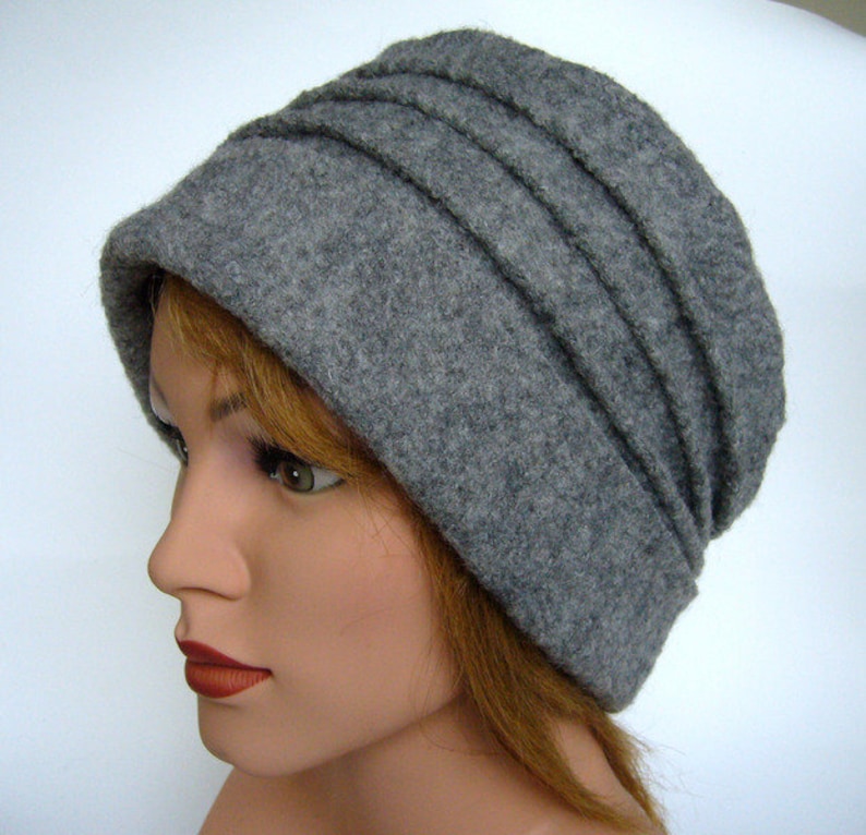 Hat cap wool felt gray with seams warm image 1