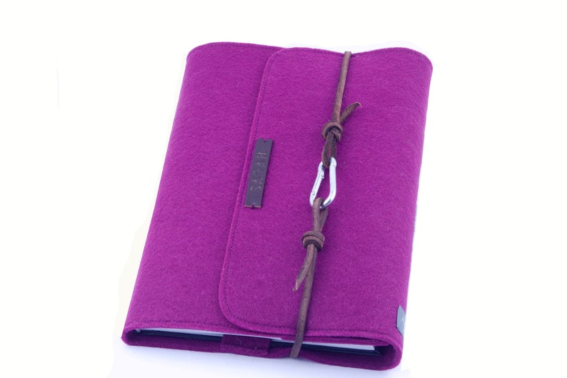 Calendrier personnalisé manche carnet violet cyclam A5 cuir feutre nom cadeau image 1