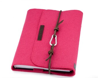 PERSONALIZED travel diary A5 / calendar - cover pink felt with embossed name pink notebook leather carabiner retro vintage