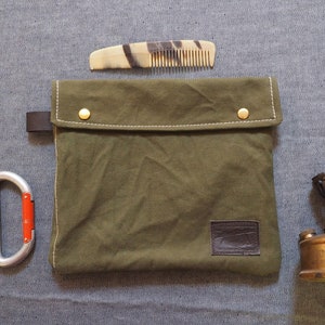 Neceser con tiendas de campaña recicladas de la Segunda Guerra Mundial con iniciales personalizadas, neceser, neceser de regalo, neceser, recuerdos de la Segunda Guerra Mundial, neceser para el Día del Padre