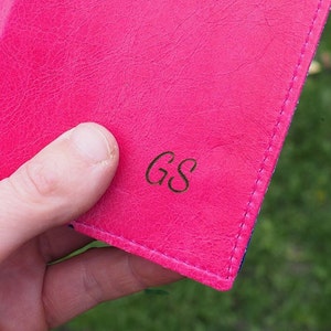 Personalised leather golf scorecard holder, womens golf gift, gift for her, pink golf gift, grandma gift, golf Christmas gift image 2