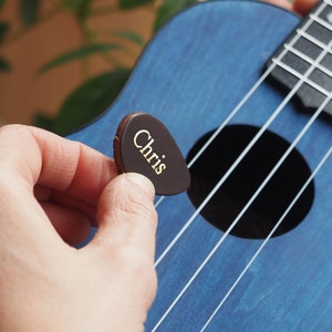 Personalised leather ukulele plectrum, ukulele gift, ukelele pick, birthday gift, music gift image 3