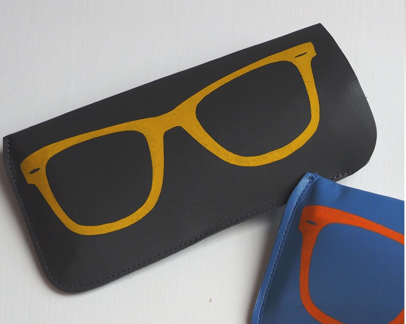 Handprinted grey leather sunglasses case, leather gift, sunglasses gift, reading glasses gift, travel gift, soft glasses sleeve image 5