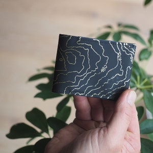 Porte-cartes personnalisé contours en cuir fait main, cadeau carte, porte-cartes en cuir, porte-cartes, cadeau d'extérieur, carte cadeau