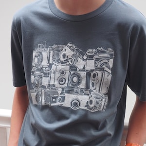 Vintage Camera Print T-Shirt: Photographer Gift