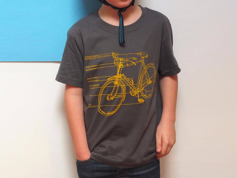 Boys Bike Diagram T Shirt, Cadeau de cyclisme pour garçons, cadeau de vélo, cadeau de cyclisme, cadeau de vélo, cadeau pour lui, cadeau de t-shirt de vélo de Noël image 3