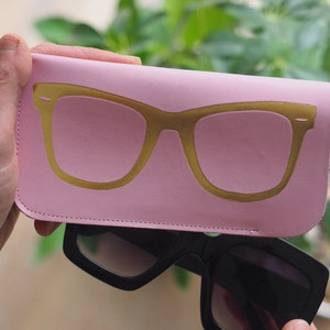 Leather sunglasses case in pink & gold, glasses case, leather gift, gift for her, holiday, pink glasses case, Mother's Day, Mothering Sunday image 1