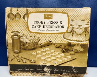 Sears Cooky Press and Cake Decorator 19 Piece Aluminum Set