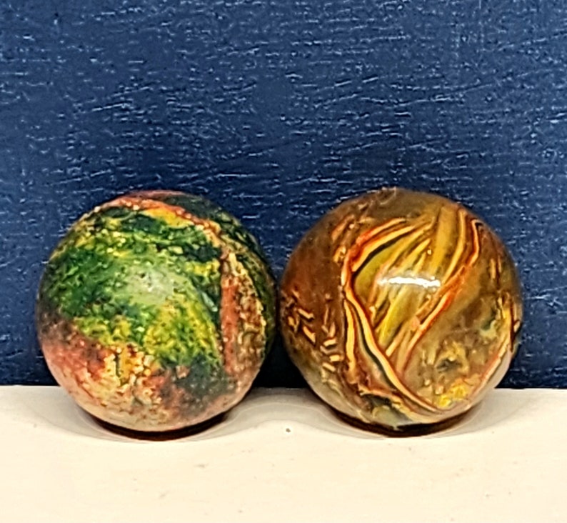 Vintage rubber balls image 3
