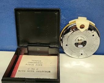Tempus CP1-C Chromatic Pitch Pipe with Note Selector