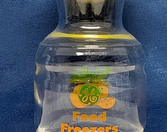 GE food freezer decanter