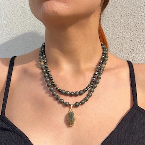Pyrite Beaded Necklace, Chrysoprase Pendant Necklace, butterfly necklace clasp, Party-Wear Dainty Girl Necklace, choker birthstone necklace