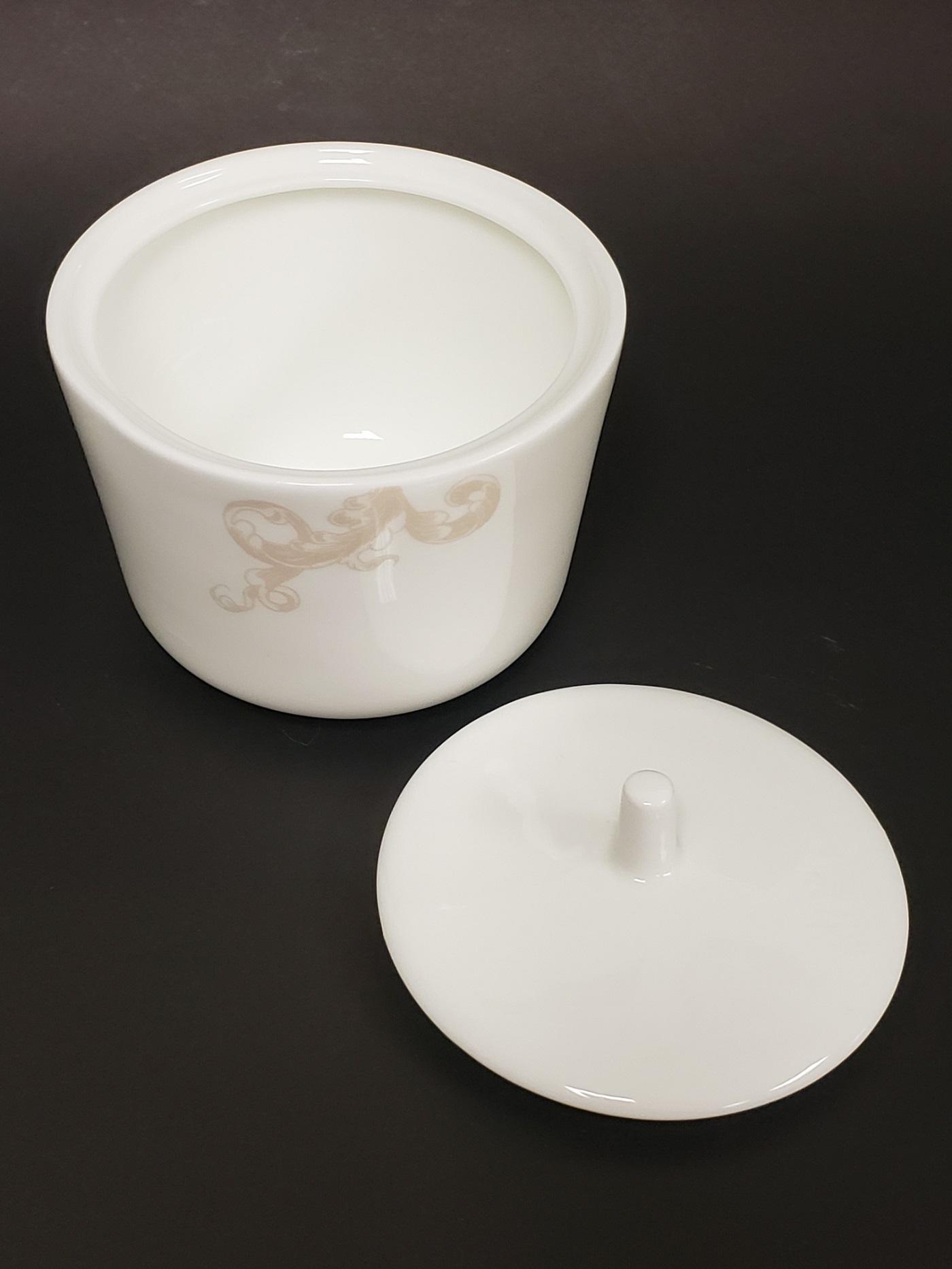 ロイヤルドルトン「ブルーム」コレクション タンスクロール ファイン