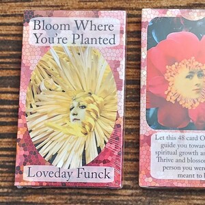 Baraja de oráculo Bloom Where You're Planted de Loveday Funck