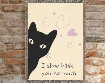 Manta tejida con forma de gato: regalo de San Valentín, manta acogedora, decoración para amantes de los felinos, lindo adorno para el hogar con forma de animal, ropa de cama con estampado de corazones