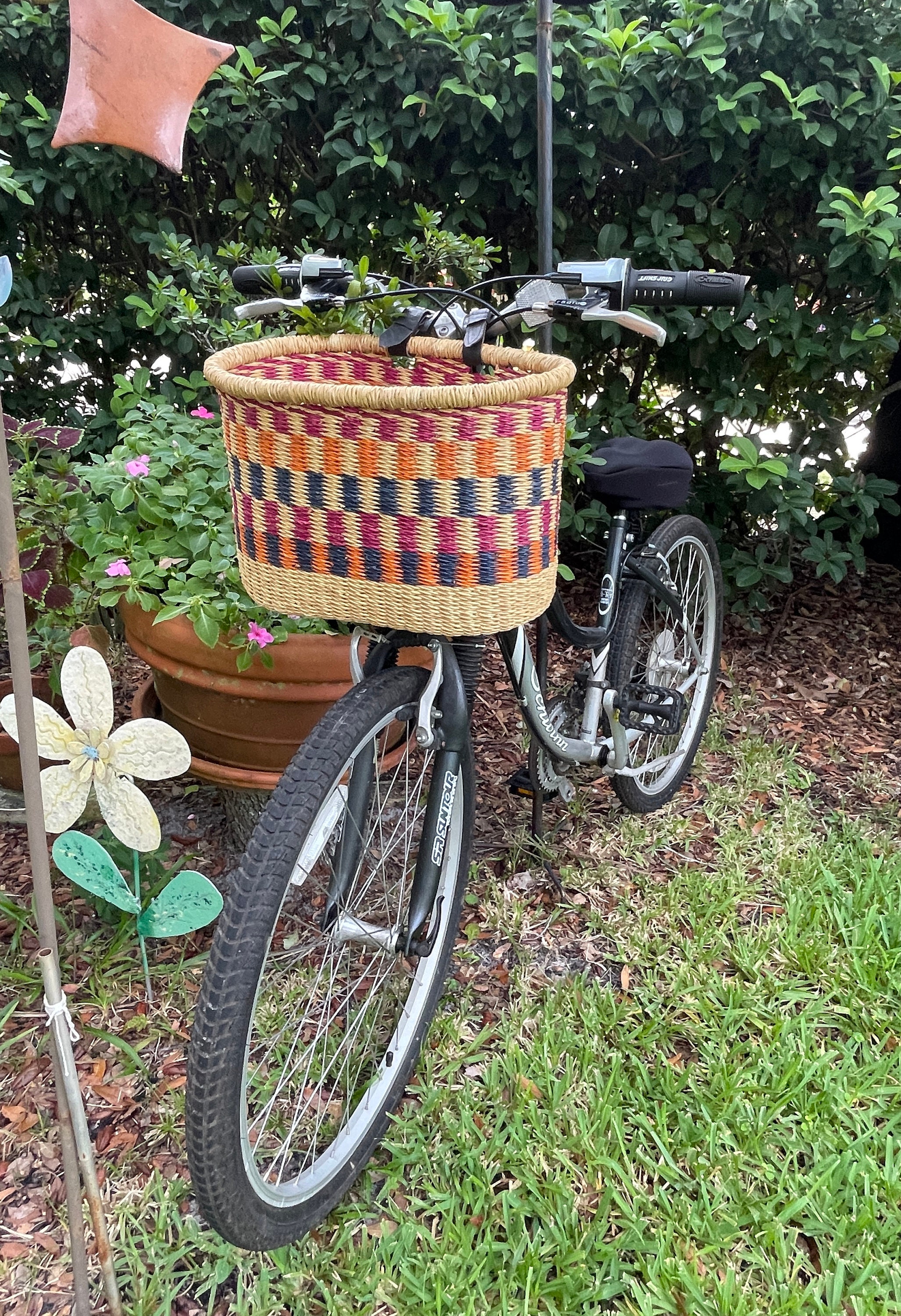 NEW Tapered Bicycle Basket Bolga Basket Small Front 