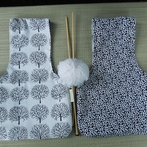 Reversible knitting bag, yarn bag, wristlet crochet or knitting bag -  Over the arm knitting bag - Crochet project bag - Forest