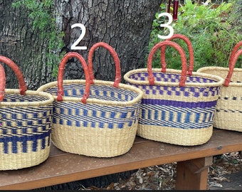 African basket - Large oval basket with 2 handles - Bolga basket -fairly traded basket- Farmers market, picnic, beach basket - Yarn basket