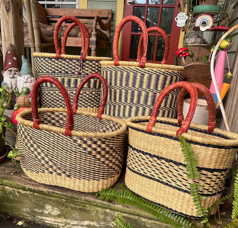 African basket - Bolga basket - Grass basket - Large oval basket with 2 handles -fairly traded basket- Farmers market, picnic, beach basket Bild 11