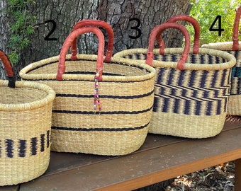 African basket - Large oval basket with 2 handles - Bolga basket -fairly traded basket- Farmers market, picnic, beach basket - Yarn basket