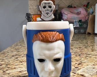 Horror 12oz Can Holder with Lid, Straw Topper & Can Opener | 3D Printed Horror Gift