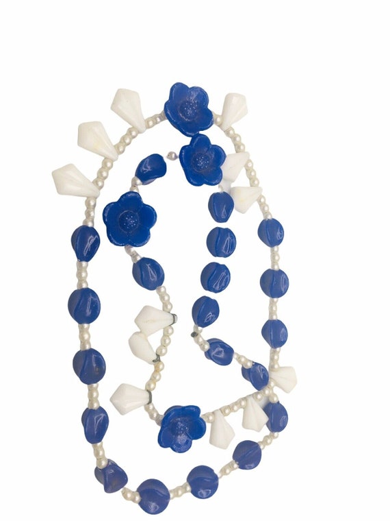 Vtg Necklace Cobalt Royal Blue Flowers Faux Pearl… - image 1