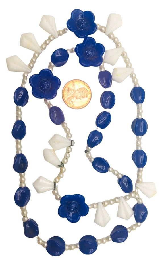 Vtg Necklace Cobalt Royal Blue Flowers Faux Pearl… - image 4