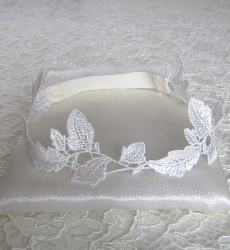 Embroidered Ivory leaf Bridal Garter,Wedding Garter,Bridal Accessories,Style G01 image 3