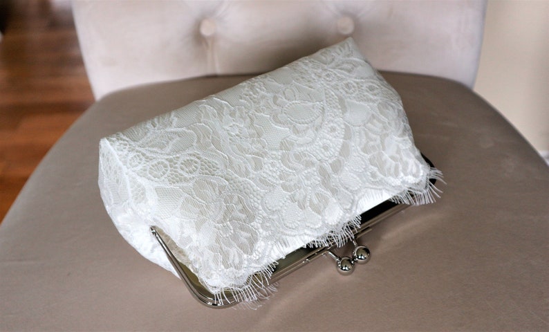 Pochette dentelle cils ivoire clair, accessoires de mariée, pochette de mariage blanc cassé, pochette de demoiselle d'honneur, pochette, cadeau de demoiselle d'honneur, sac de mariage image 3