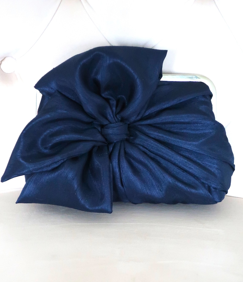 Navy Bow Clutch, Bridal Accessories, Bridal Clutch, Bridesmaid Clutch, Clutch Purse, Something Blue imagem 1