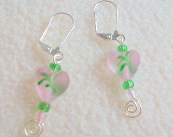 Valentine heart shaped glass earrings Hand painted Pink puffy heart Curlicue dangle