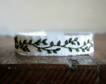 Green Vine Cuff Bracelet, Hand Embroidered Floral Cuff Bracelet, Handmade Jewelry, Gift For Her, Botanical Jewelry, White Linen Bracelet