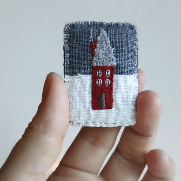 Little Red Cabin Brooch - Hand Embroidered Wearable Art Pin