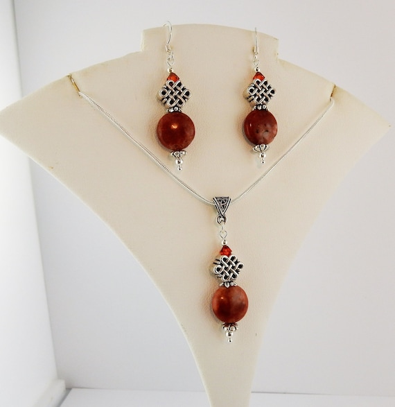 Silver Celtic Knot and Irish Cork Marble beaded Earring and Necklace Set