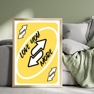 Impresión "Te amo más", arte de pared retro amarillo imprimible, arte de pared con naipes, arte de pared femenino, decoración de pared preppy para el día de San Valentín, arte de pared moderno